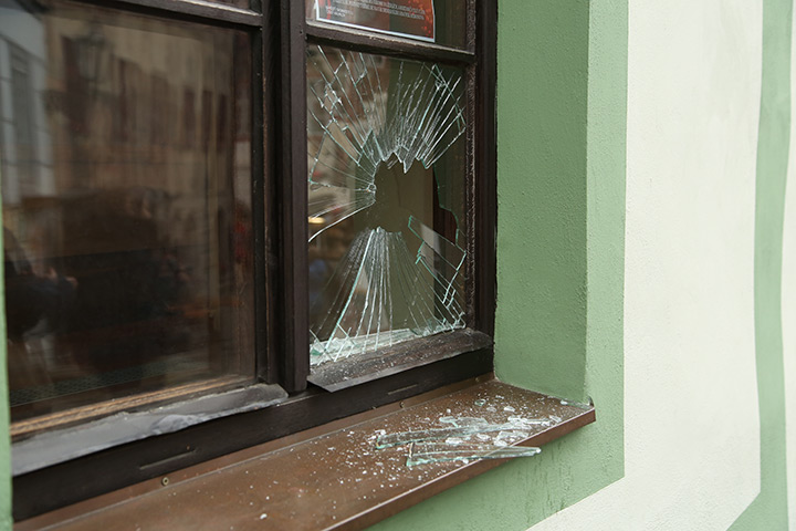A2B Glass are able to board up broken windows while they are being repaired in Oxford.